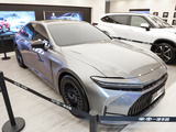 丰田 皇冠sedan 银色