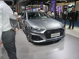 奥迪 RS4 Avant 银色