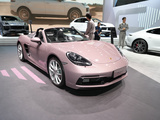 保时捷 718 Spyder 莓粉色