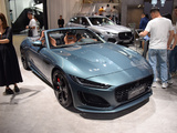 捷豹 F TYPE 浅蓝
