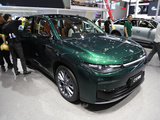 零跑 C10 绿色
