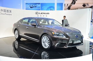 雷克萨斯LS600h