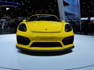 Cayman GT4