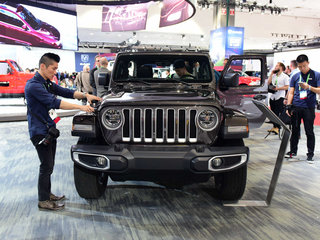 JEEP 牧馬人 sahara