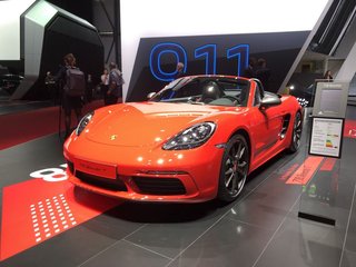 718