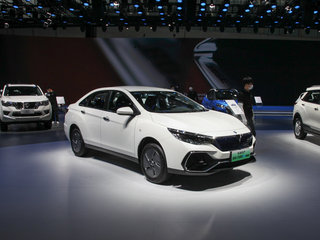 启辰D60 EV PLUS 白色
