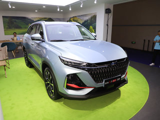 长安 欧尚 X7 PLUS 7座版 蓝色