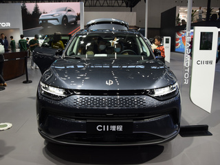 零跑 C11 增程 灰色