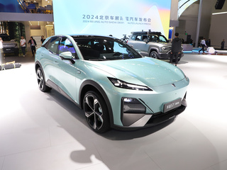 深蓝S7 绿色