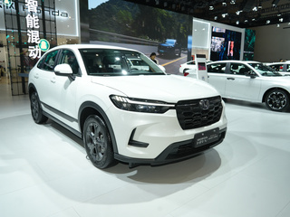 东风本田HR-V SPORT TURBO 白色