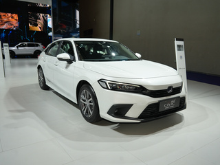 东风本田思域 SPORT TURBO 白色