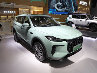 捷途 X70 混动 绿色