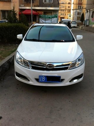 2014款 1.5TI 手动 豪华型 2014款 1.5TI 手动 豪华型