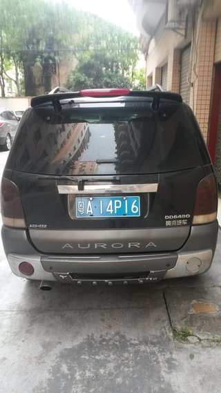 2010款 2.0 手动 豪华型 5座 2010款 2.0 手动 豪华型 5座