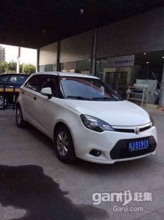2013款 1.3L 手动 舒适版 2013款 1.3L 手动 舒适版