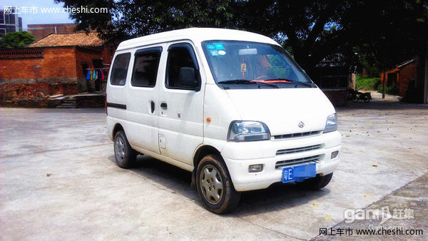 本人想买一台5000元二手面包车,不知道各位大