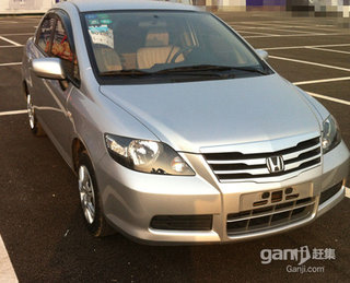 2012款 1.3L 手动 舒适型 2012款 1.3L 手动 舒适型