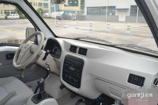 2013款 1.0L 手动 舒适型LF465Q5A 2013款 1.0L 手动 舒适型LF465Q5A