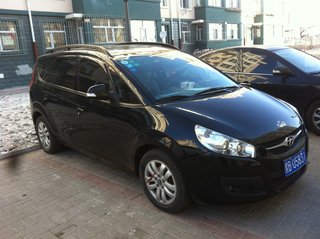 2011款 1.8 手动 尊逸型 7座 2011款 1.8 手动 尊逸型 7座