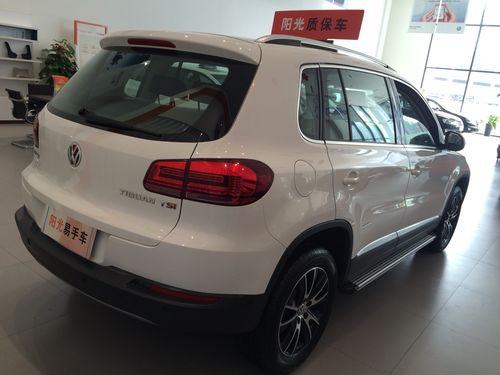 2013款1.8TSI 自动两驱豪华型 5座