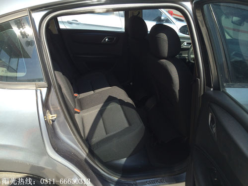 2009款三厢 1.6L 手动舒适型
