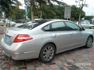 2010款 天籁 2.5 XL AT 周年纪念版 5座 2010款 天籁 2.5 XL AT 周年纪念版 5座