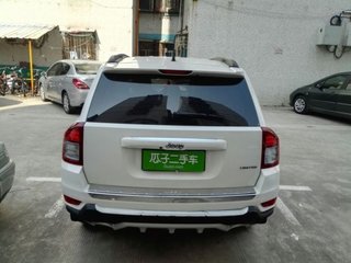 2014款 改款 2.4L 自动 四驱豪华导航版 5座 2014款 改款 2.4L 自动 四驱豪华导航版 5座