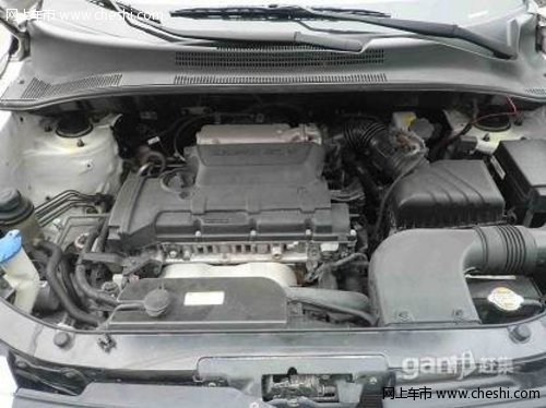 【出售湖南二手白色狮跑 2.0l mtgls 四驱版5座