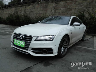 2013款 4.0T DCT 2013款 4.0T DCT