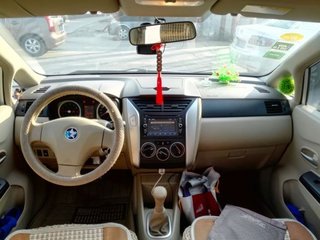 2013款 1.6L 手动 时尚版 2013款 1.6L 手动 时尚版