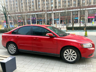 2010款 新S40 2.4i AT/MT 智雅版限量版 2010款 新S40 2.4i AT/MT 智雅版限量版