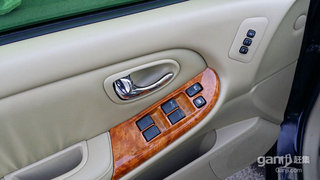 2005款 3.0 自动 导航版 2005款 3.0 自动 导航版