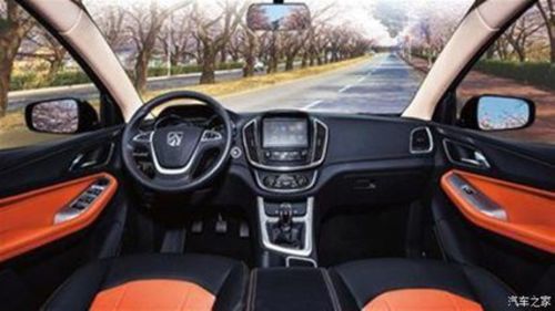 2016款1.8L手动舒适型