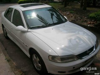 普通款 Vectra 2.0 16V(斜尾式) 标准型 普通款 Vectra 2.0 16V(斜尾式) 标准型