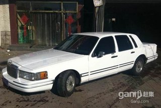 普通款 Town Car 标准型 普通款 Town Car 标准型