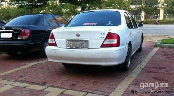 2003款 nissan新蓝鸟 豪华型at