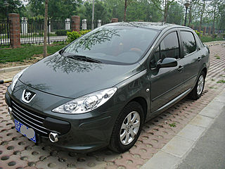 2010款 三厢 1.6L 手动 豪华版 2010款 三厢 1.6L 手动 豪华版