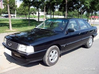 2004款 红旗 CA 7180A2E 标准型 2004款 红旗 CA 7180A2E 标准型