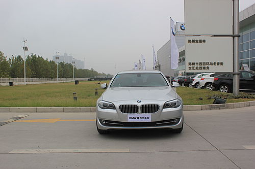 2010款523Li 2.5L领先型