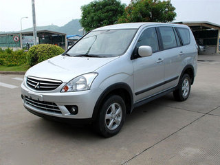 2011款 2.0L 自动 豪华型 7座 2011款 2.0L 自动 豪华型 7座