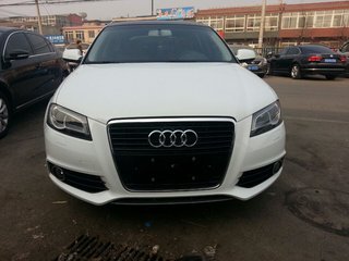2013款 Sportback 30TFSI 1.4T AT 技术型 2013款 Sportback 30TFSI 1.4T AT 技术型