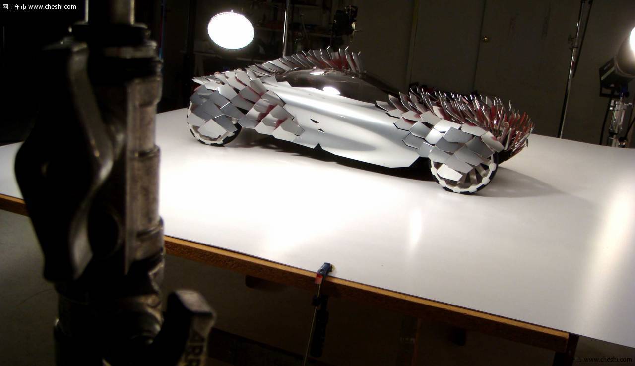 宝马Lovos概念车