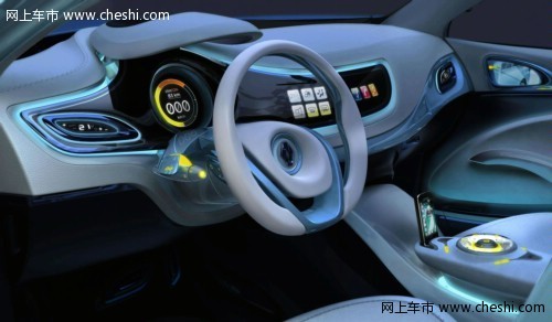 雷诺Fluence零排放纯电动车