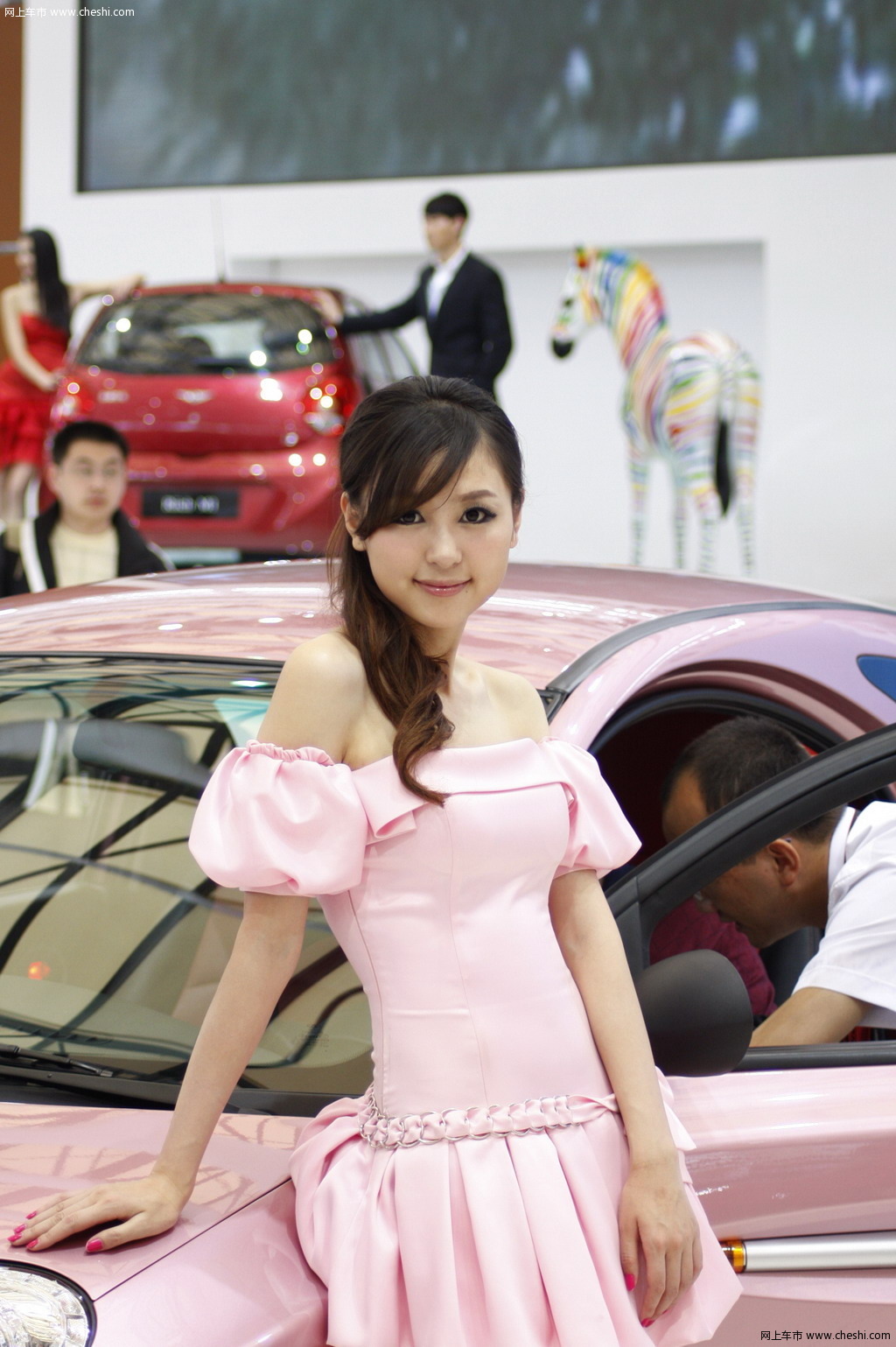 奇瑞 QQ me 美女模特