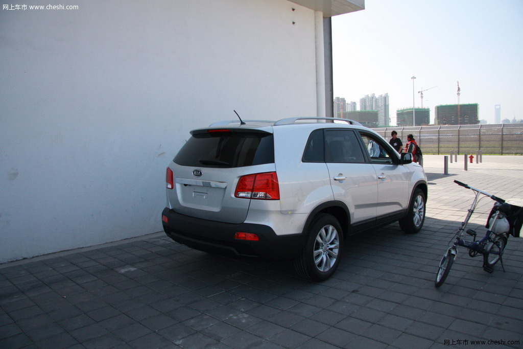 起亚(进口) 索兰托SORENTO 2008款 外观