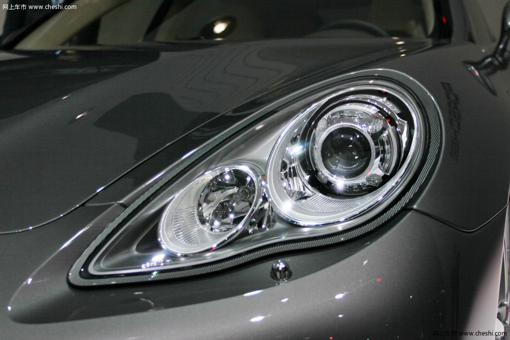 保时捷 Panamera Turbo S