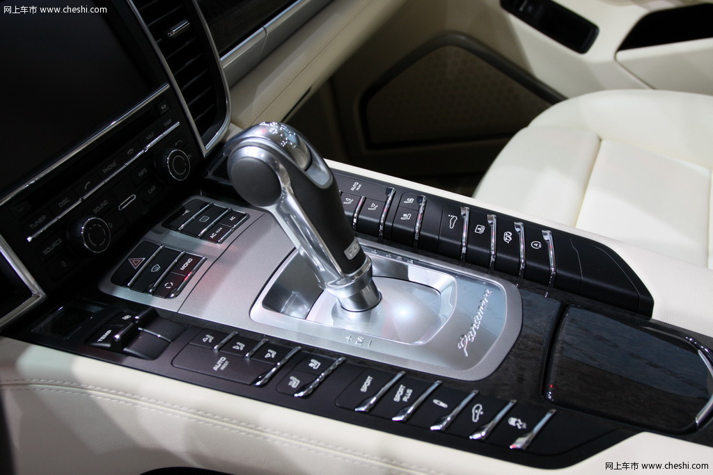 保时捷 Panamera Turbo S
