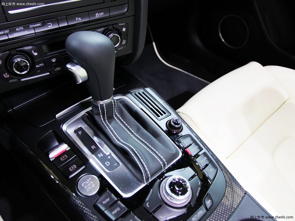 奥迪(进口) S5敞篷 车展