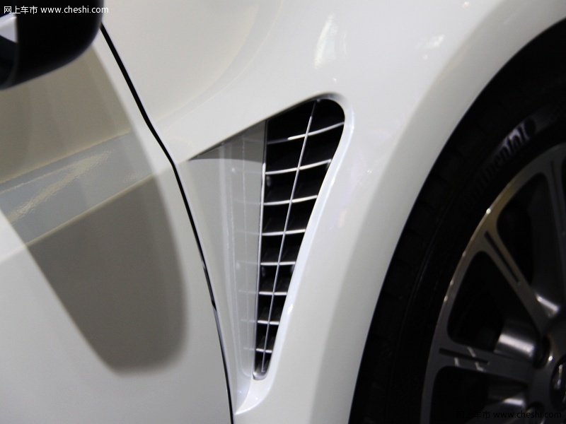 雷诺 Clio RS 外观