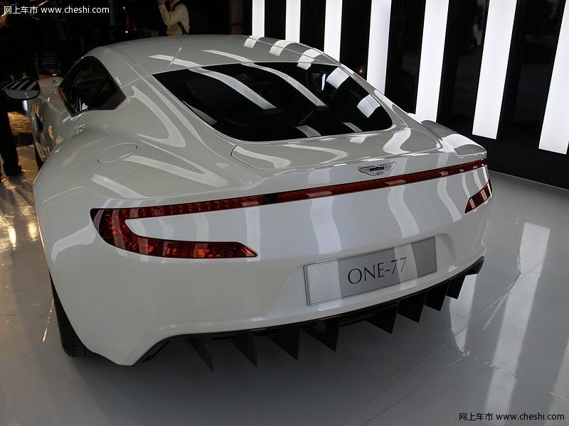 阿斯顿-马丁 One-77 车展